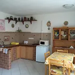Rózsakert *