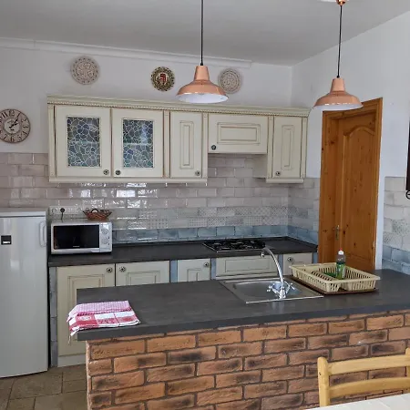 Rozsakert Vendeghaz 公寓