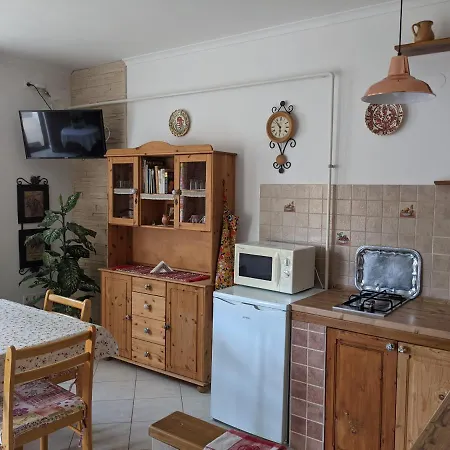 Rozsakert Vendeghaz Apartment Szomolya