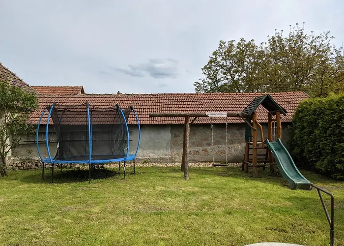 Rozsakert Vendeghaz Szomolya