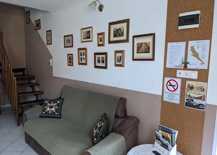 Апартаменты Rozsakert Vendeghaz Szomolya