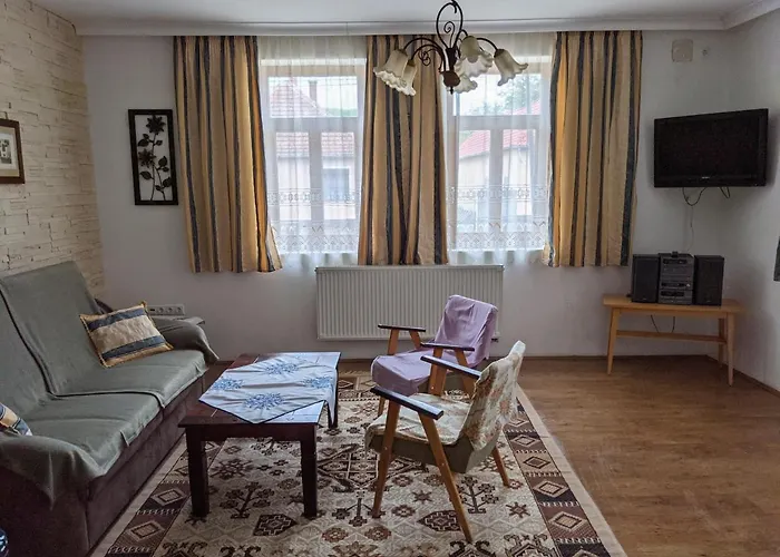 Rozsakert Vendeghaz *