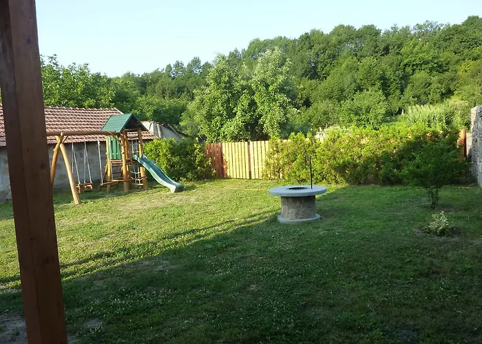 Rozsakert Vendeghaz Апартаменты